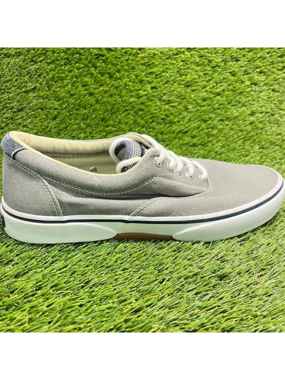Sperry Halyard CVO Mens Size 9.5 Gray Casual Classic Lace Up Shoes Sneakers